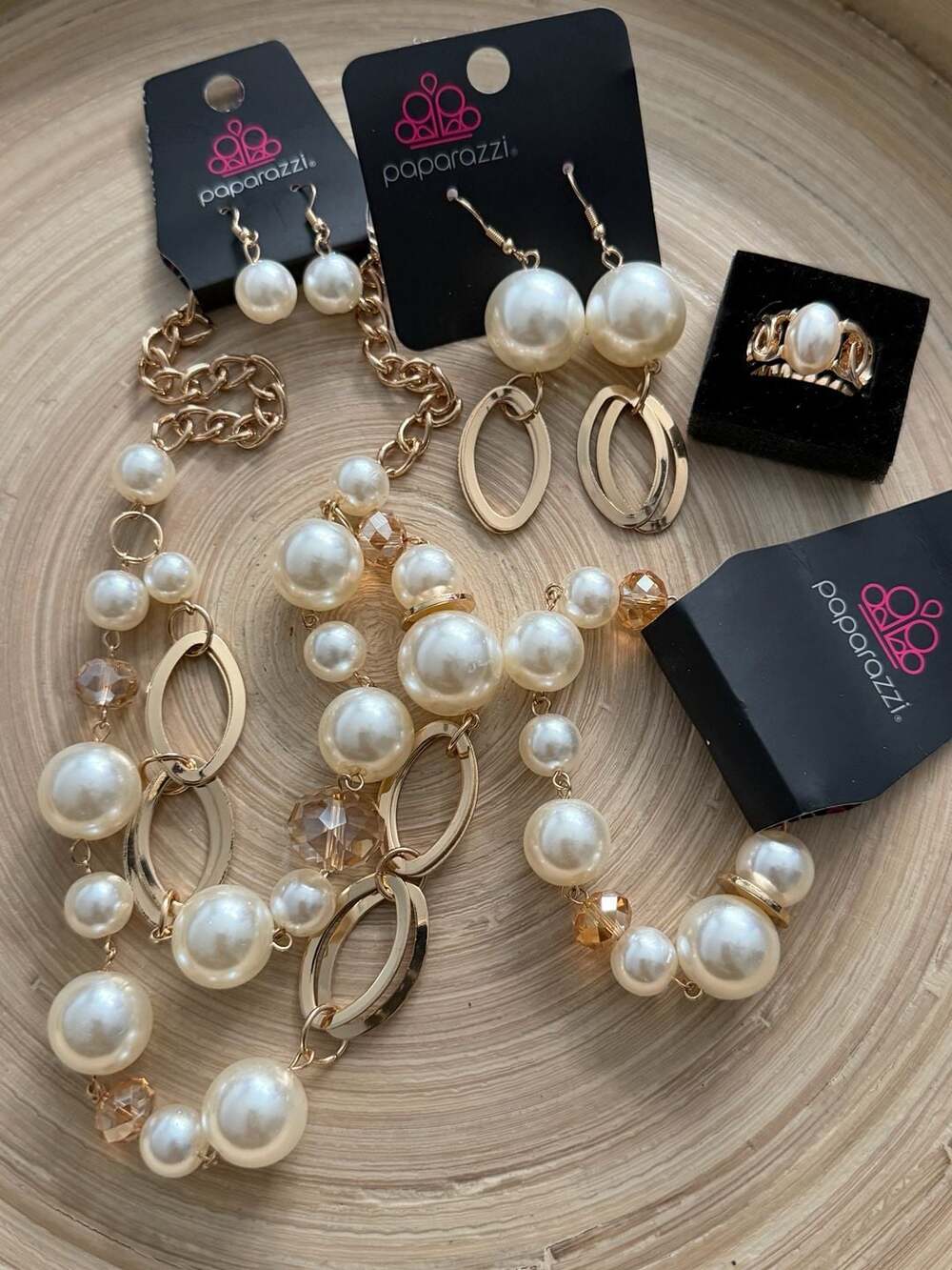 VINTAGE Gold Faux Pearl & Oval Link 4-Piece Set: Necklace, Bracelet, Earrings, R